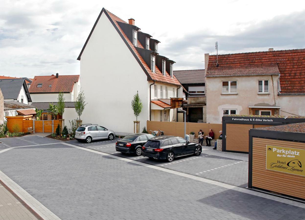 Hotel Goldenes Lamm Dudenhofen Buitenkant foto